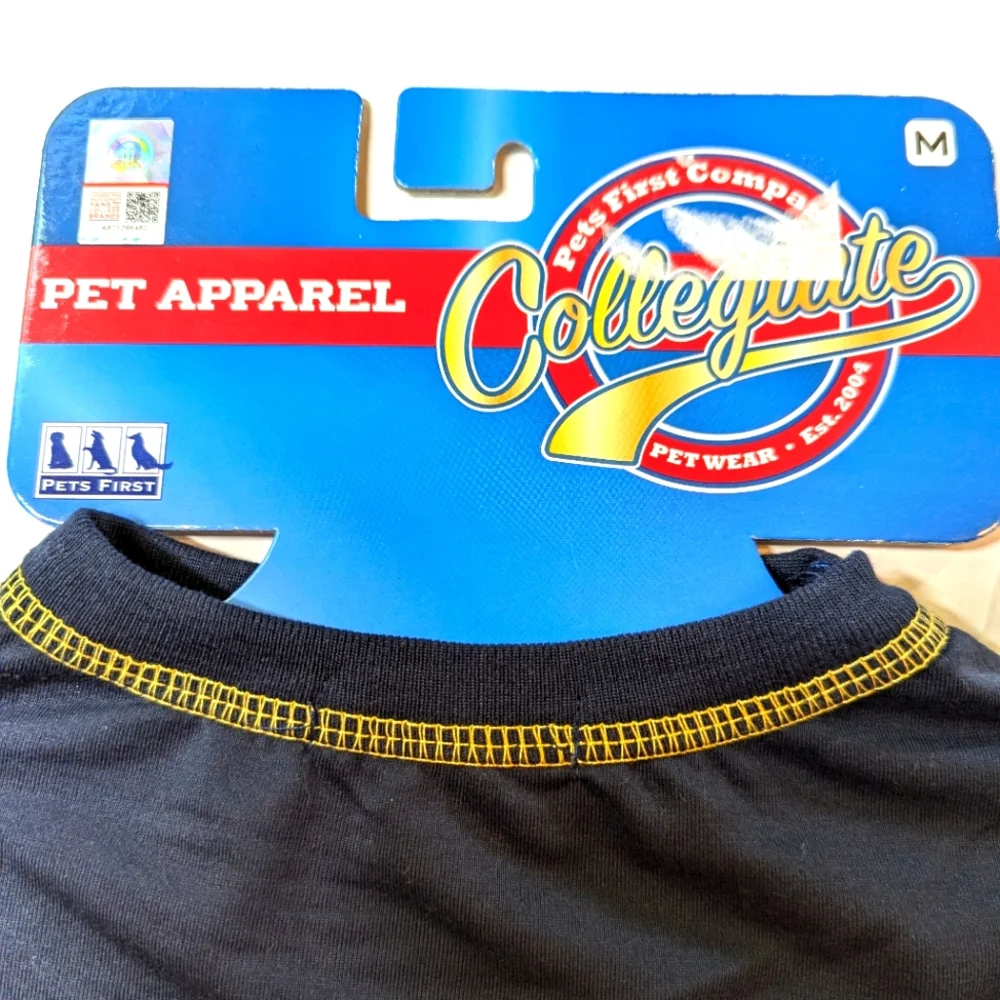 Pet Apparel Michigan Wolverines Size Medium BNWT